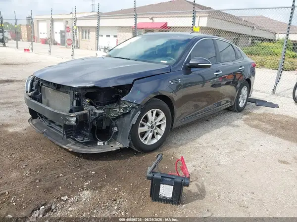 5XXGT4L39KG279484 2019 KIA OPTIMA - Image 2