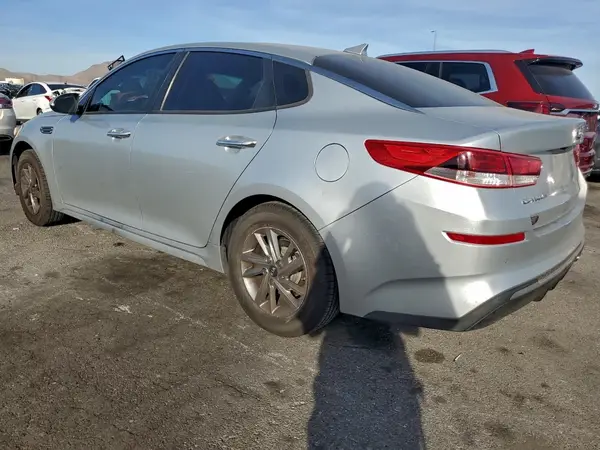 5XXGT4L39KG288508 2019 KIA OPTIMA - Image 2