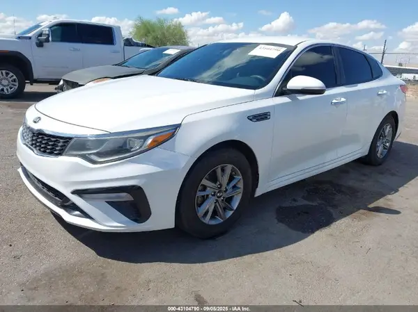 5XXGT4L39KG288637 2019 KIA OPTIMA - Image 2