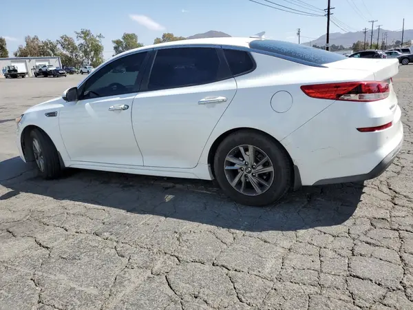 5XXGT4L39KG288749 2019 KIA OPTIMA - Image 2