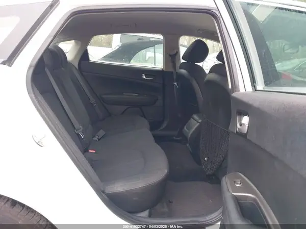 5XXGT4L39KG292512 2019 KIA OPTIMA - Image 8