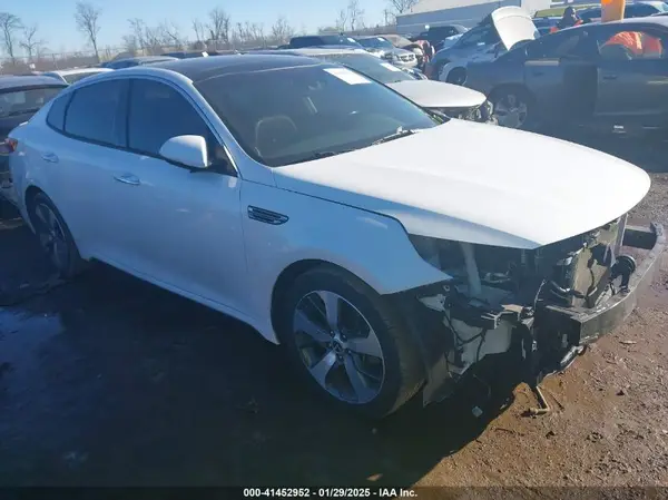 5XXGT4L39KG295166 2019 KIA OPTIMA - Image 1