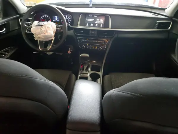 5XXGT4L39KG296057 2019 KIA OPTIMA - Image 8