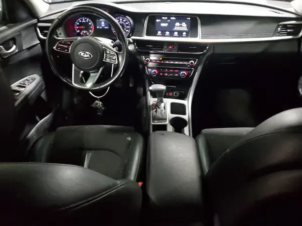 5XXGT4L39KG296382 2019 KIA OPTIMA - Image 4
