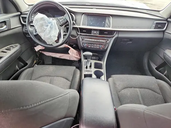 5XXGT4L39KG299752 2019 KIA OPTIMA - Image 8
