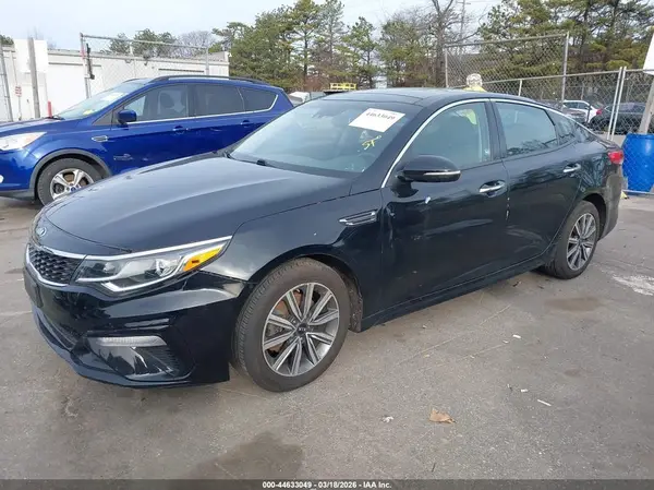 5XXGT4L39KG300494 2019 KIA OPTIMA - Image 2