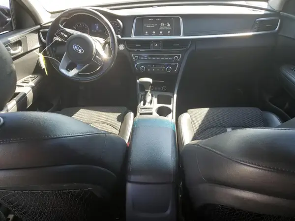 5XXGT4L39KG303072 2019 KIA OPTIMA - Image 8