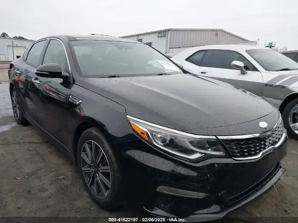 5XXGT4L39KG310782 2019 KIA OPTIMA - Image 1