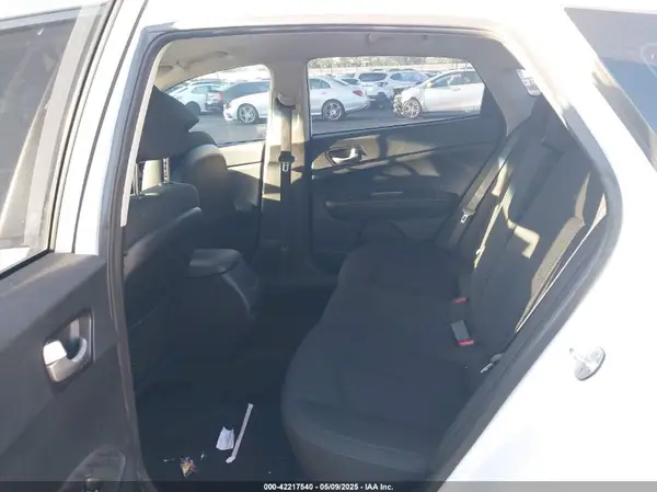 5XXGT4L39KG311785 2019 KIA OPTIMA - Image 8