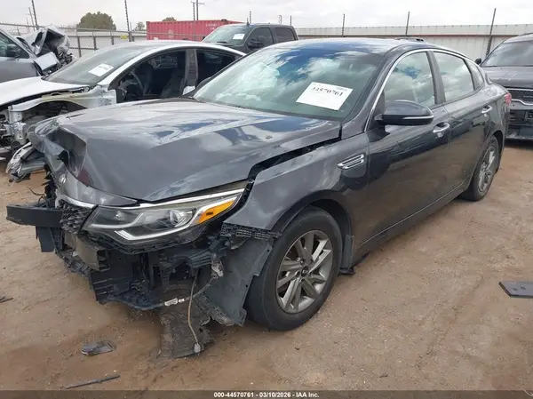 5XXGT4L39KG312757 2019 KIA OPTIMA - Image 2