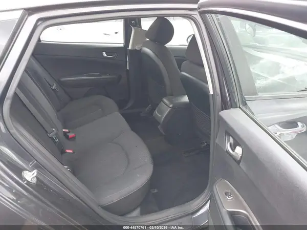 5XXGT4L39KG312757 2019 KIA OPTIMA - Image 8