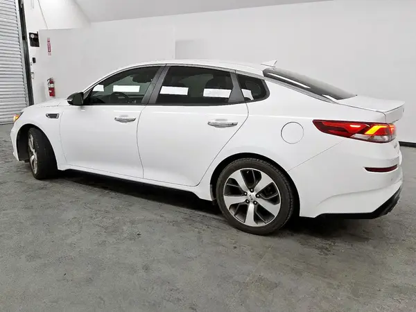 5XXGT4L39KG315092 2019 KIA OPTIMA - Image 2