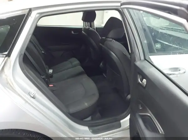 5XXGT4L39KG317442 2019 KIA OPTIMA - Image 8