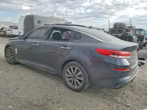 5XXGT4L39KG319207 2019 KIA OPTIMA - Image 2