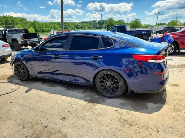 5XXGT4L39KG319465 2019 KIA OPTIMA - Image 2