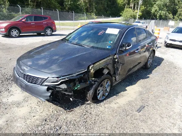 5XXGT4L39KG319658 2019 KIA OPTIMA - Image 2