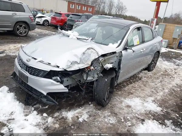 5XXGT4L39KG319806 2019 KIA OPTIMA - Image 2