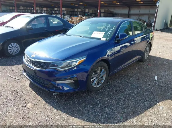 5XXGT4L39KG319854 2019 KIA OPTIMA - Image 2