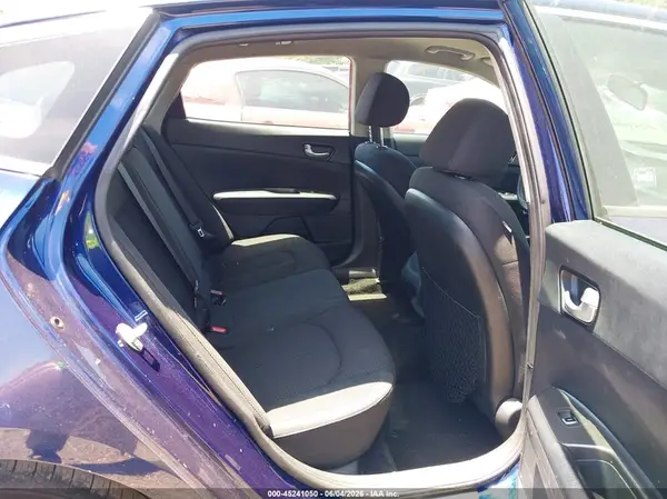 5XXGT4L39KG319854 2019 KIA OPTIMA - Image 8