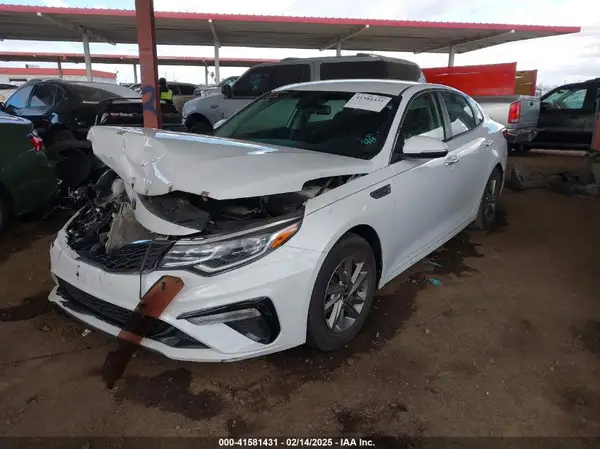 5XXGT4L39KG325279 2019 KIA OPTIMA - Image 2