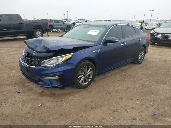 5XXGT4L39KG331616 2019 KIA OPTIMA - Image 2