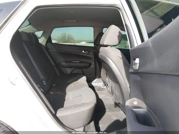 5XXGT4L39KG335035 2019 KIA OPTIMA - Image 8