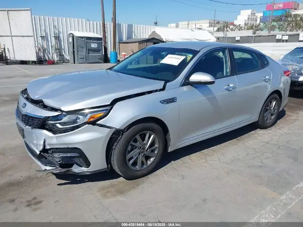 5XXGT4L39KG337576 2019 KIA OPTIMA - Image 2