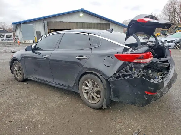 5XXGT4L39KG338680 2019 KIA OPTIMA - Image 2