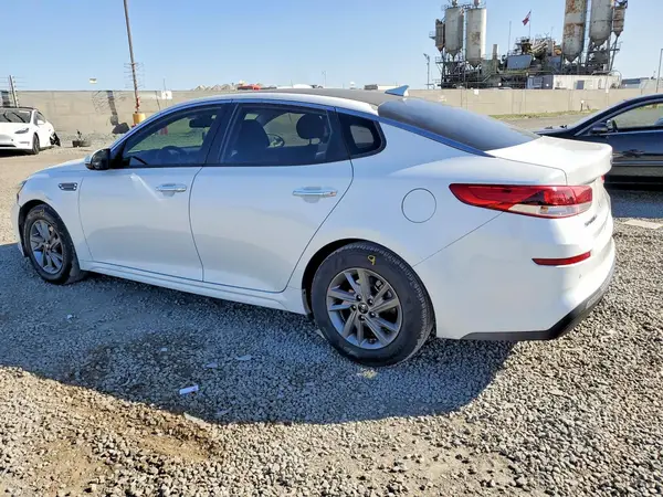 5XXGT4L39KG338890 2019 KIA OPTIMA - Image 2