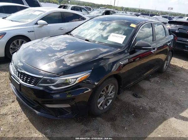 5XXGT4L39KG341353 2019 KIA OPTIMA - Image 2