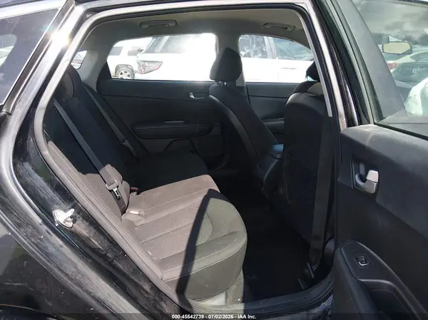5XXGT4L39KG341353 2019 KIA OPTIMA - Image 8