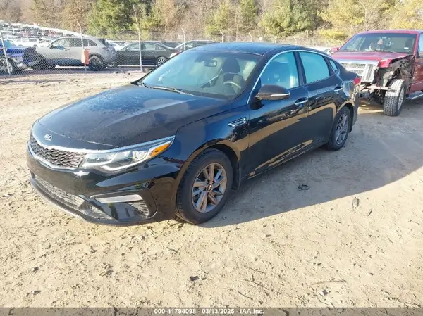 5XXGT4L39KG344401 2019 KIA OPTIMA - Image 2
