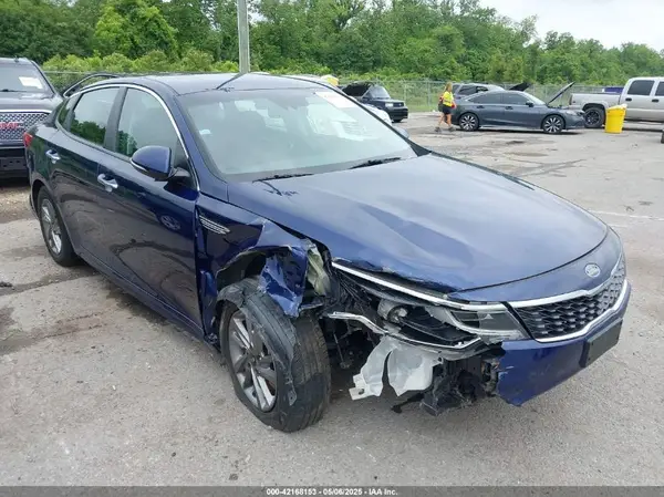 5XXGT4L39KG352319 2019 KIA OPTIMA - Image 1
