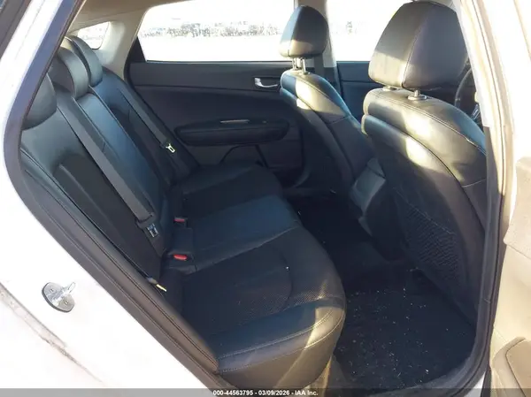 5XXGT4L39KG355415 2019 KIA OPTIMA - Image 8