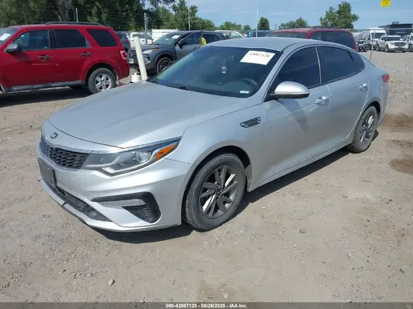 5XXGT4L39KG357469 2019 KIA OPTIMA - Image 2
