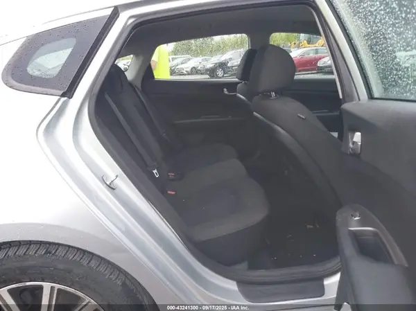 5XXGT4L39KG362106 2019 KIA OPTIMA - Image 8