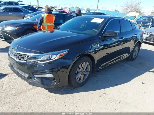 5XXGT4L39KG362607 2019 KIA OPTIMA - Image 2