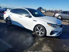 5XXGT4L39KG363613 2019 KIA OPTIMA