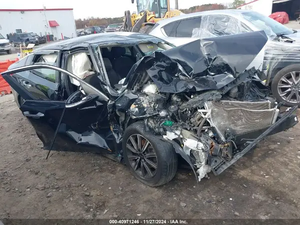 5XXGT4L39KG363952 2019 KIA OPTIMA - Image 1