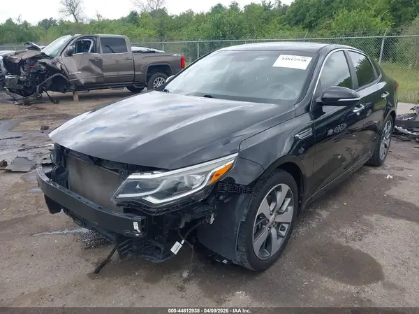 5XXGT4L39KG365989 2019 KIA OPTIMA - Image 2