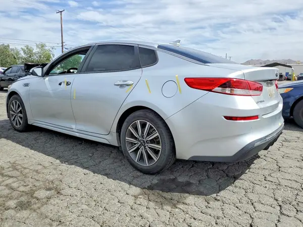 5XXGT4L39KG366043 2019 KIA OPTIMA - Image 2