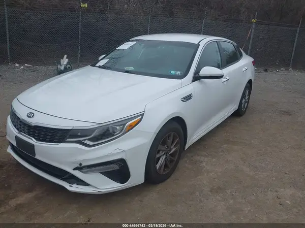 5XXGT4L39KG366284 2019 KIA OPTIMA - Image 2