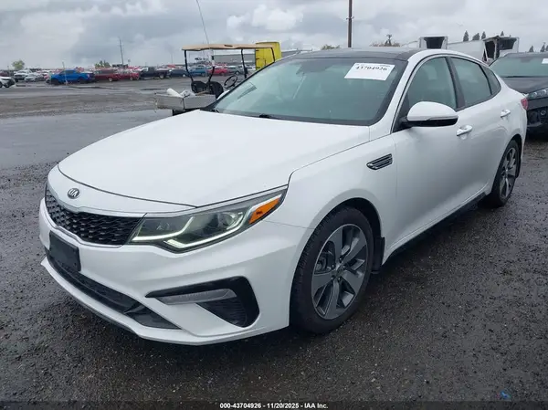 5XXGT4L39KG368259 2019 KIA OPTIMA - Image 2