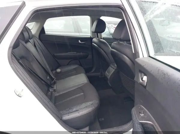 5XXGT4L39KG368259 2019 KIA OPTIMA - Image 8
