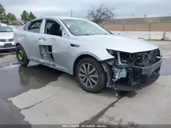 5XXGT4L39KG368570 2019 KIA OPTIMA