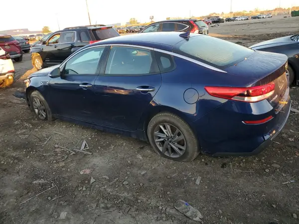 5XXGT4L39KG368990 2019 KIA OPTIMA - Image 2