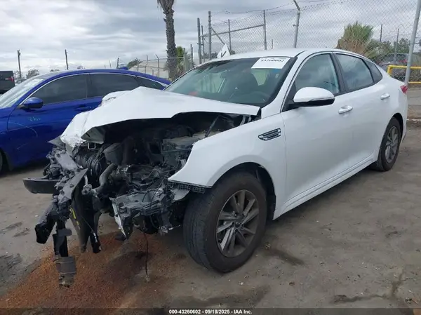 5XXGT4L39KG371582 2019 KIA OPTIMA - Image 2