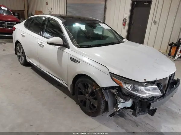 5XXGT4L39KG373008 2019 KIA OPTIMA - Image 1