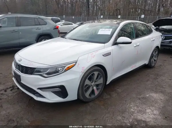 5XXGT4L39KG374921 2019 KIA OPTIMA - Image 2