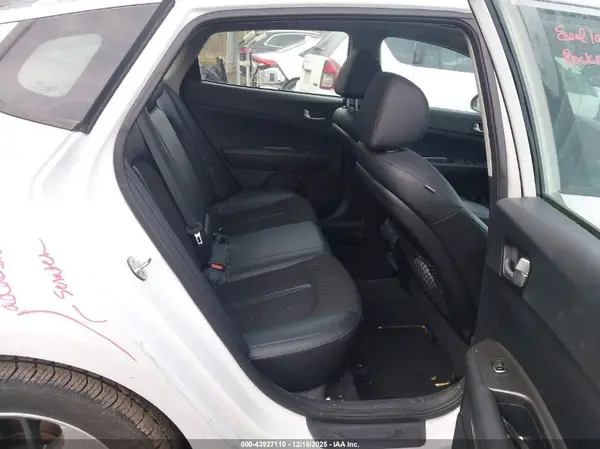 5XXGT4L39KG374921 2019 KIA OPTIMA - Image 8
